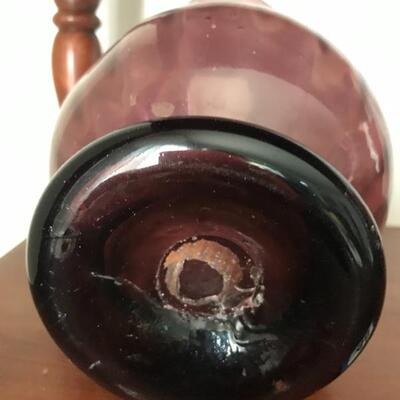 Lot 48L:  Decorative Glass Vases