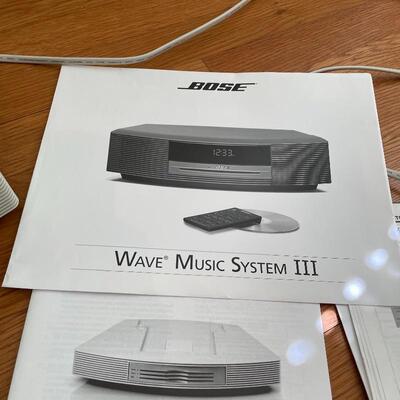 Lot 123 - Bose IE2,  Wave Music System III & Wave Multi Cd Changer