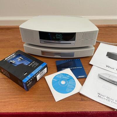 Lot 123 - Bose IE2,  Wave Music System III & Wave Multi Cd Changer