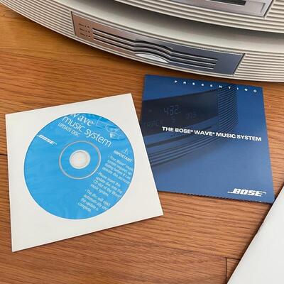 Lot 123 - Bose IE2,  Wave Music System III & Wave Multi Cd Changer