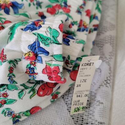 Lot 190: Ladies Casual Skirt Lot 