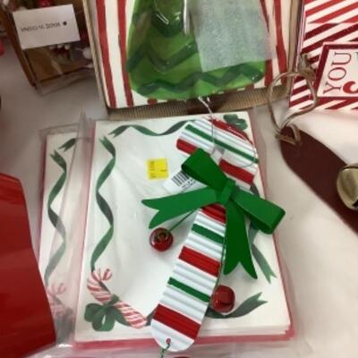 G - 807. Ho Ho Ho Lot 