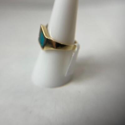 K588 14k Yellow Gold Opal and Diamond Ladies Ring 