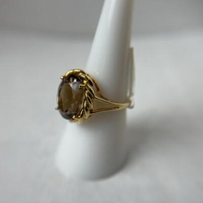 K589 14k Yellow Gold Oval Brown Topaz Ladies Ring 
