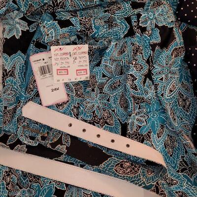 Lot 196: Ladies Summer Fabric Blouses and Skirt Sets