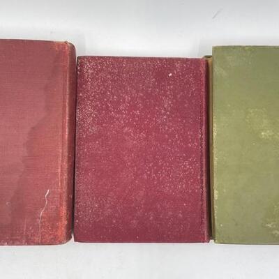 RED AND GREEN VINTAGE BOOKS - SET OF 3