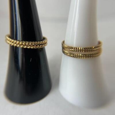 K596 Two Sets of Two 18k Yellow Gold Rings /Bands 