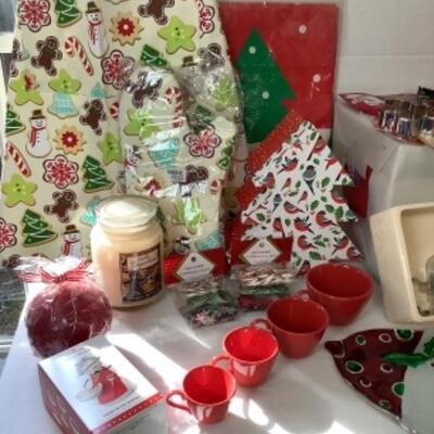 G - 809  Ginger Bread Man Lot 