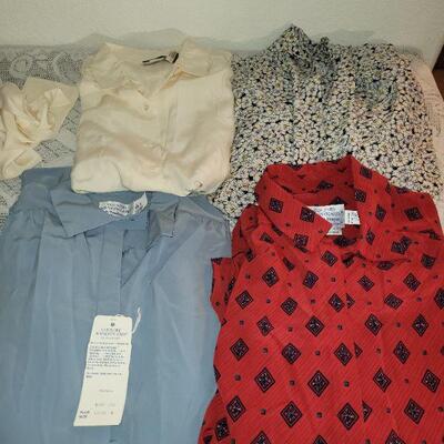 Lot 215: Ladies Long Sleeve Blouses Lot