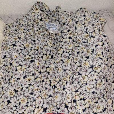 Lot 215: Ladies Long Sleeve Blouses Lot