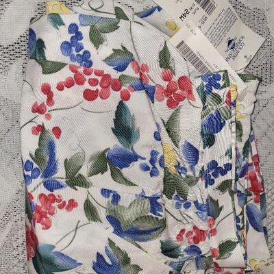 Lot 219: (2) Skirt & Blouses Sets
