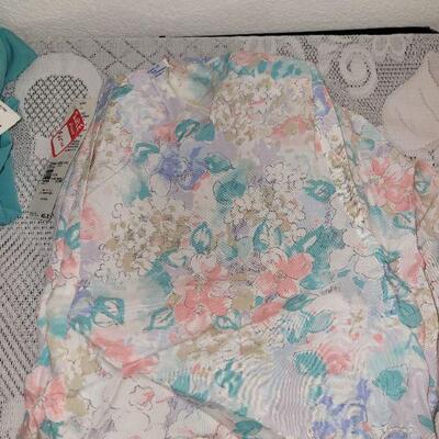 Lot 220: Blouse & Skirt Set and Long Sleeve Blouses Lot 
