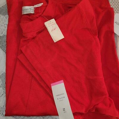 Lot 222: (4) New Short Sleeve Shirts