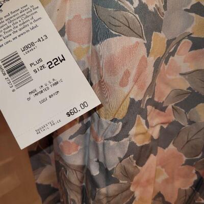 Lot 225: (2) Ladies Blouses & Skirt Set, Jacket & Skirt Suit and Blouse and Pants Set (Size 22)