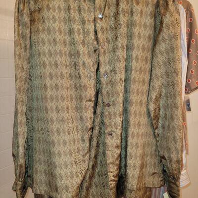Lot 226: Ladies Blouses and Skirt Sets (size 16)