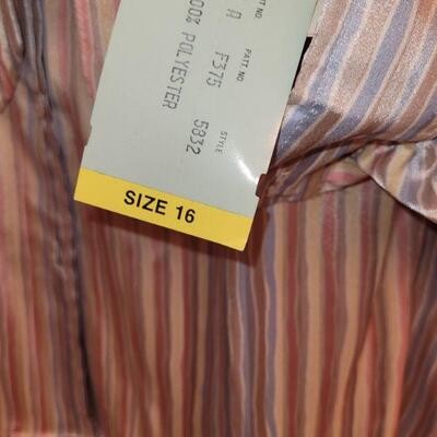 Lot 226: Ladies Blouses and Skirt Sets (size 16)