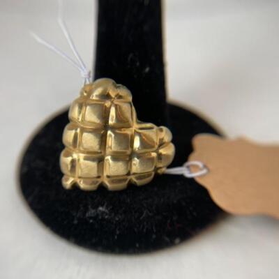 K600 14k Yellow Gold Heart Checkered Pattern Pendant/Slide 