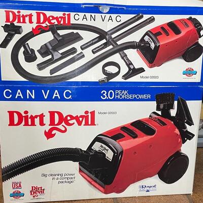 DIRT DEVIL CAN VAC 02003 COMPACT VACUUM AND BAGS