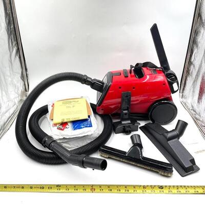 DIRT DEVIL CAN VAC 02003 COMPACT VACUUM AND BAGS