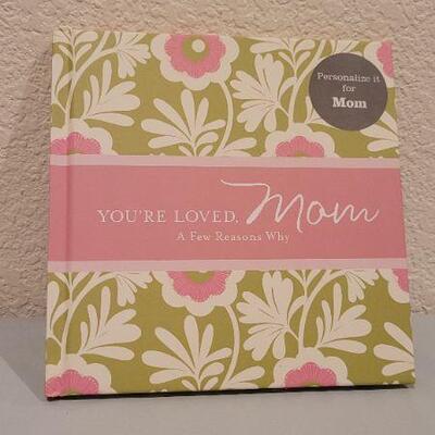 Lot 247: Assorted NEW Hallmark Collectibles 