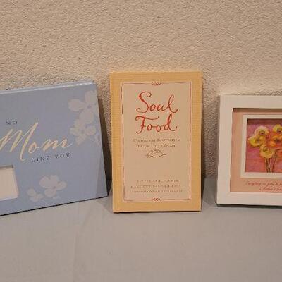 Lot 250: Assorted NEW Hallmark Collectibles- Book, Art and Album