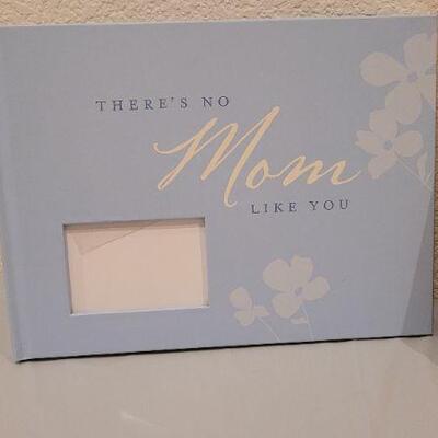 Lot 250: Assorted NEW Hallmark Collectibles- Book, Art and Album