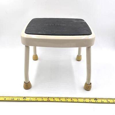 COSCO STEP STOOL