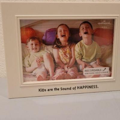 Lot 258: New Photo Hallmark Albums 
