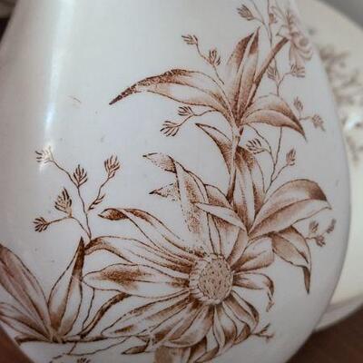 Lot 84: Antique Serving Pieces