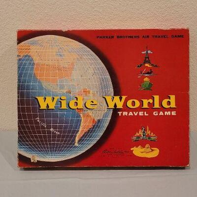 Lot 263: Vintage WIDE WORLD Travel Board Game 