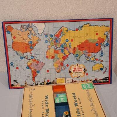Lot 263: Vintage WIDE WORLD Travel Board Game 