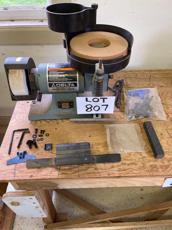 807 Delta Sharpening Center Model 23710