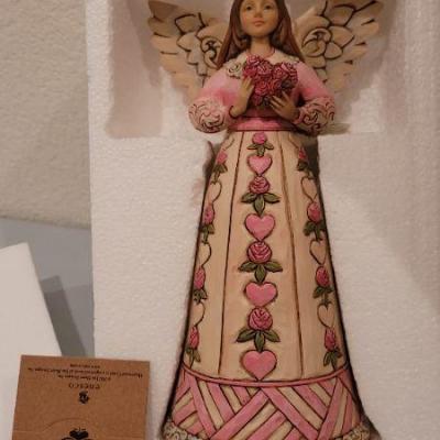 Lot 269: New JIM SHORES Hold Hope in your Heart Collectible 