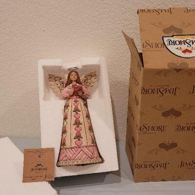 Lot 269: New JIM SHORES Hold Hope in your Heart Collectible 