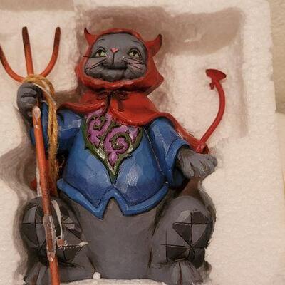 Lot 270: New JIM SHORES Frightful Feline Collectible 