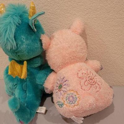 Lot 283: (2) New HALLMARK Plush Animal Collectibles 