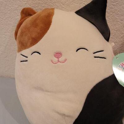 Lot 284: (2) New SQUISHMELLOW Plush Figures 