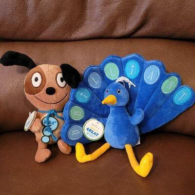 Lot 292: (2) New Hallmark GREAT KIDS! Plush Collectibles 