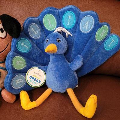 Lot 292: (2) New Hallmark GREAT KIDS! Plush Collectibles 