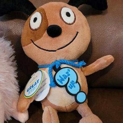 Lot 296: (2) New Hallmark GREAT KIDS! Plush Collectibles 