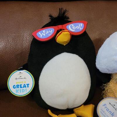 Lot 297: (2) New Hallmark GREAT KIDS! Plush Animals 