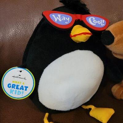 Lot 299: (2) New Plush Collectibles 