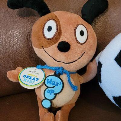 Lot 301: (2) New Plush Collectibles 