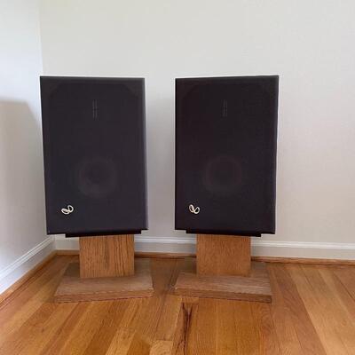 Lot 125 - Infinity RSe Floor Speaker Set with Stands