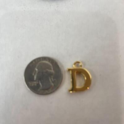 K604 18k Yellow Gold Letter â€œDâ€ Charm / Pendant 