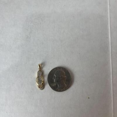 K608 14k Yellow Gold Diamond Flip Flop Charm/Pendant 