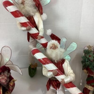 G - 814  Collection of Mark Roberts