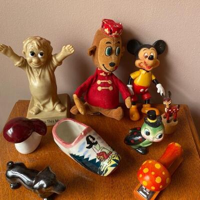 LotMB129: Vintage Woody Woodpecker, Knickerbocker and more Toys