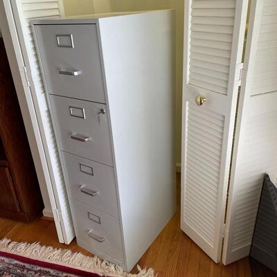 Lot 132 - Locking Metal Filing Cabinet