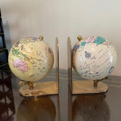 Lot 133 - New and Vintage Office Supplies 